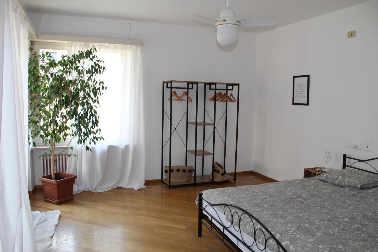 Con Terrazza A Due Minuti Dal Apartment